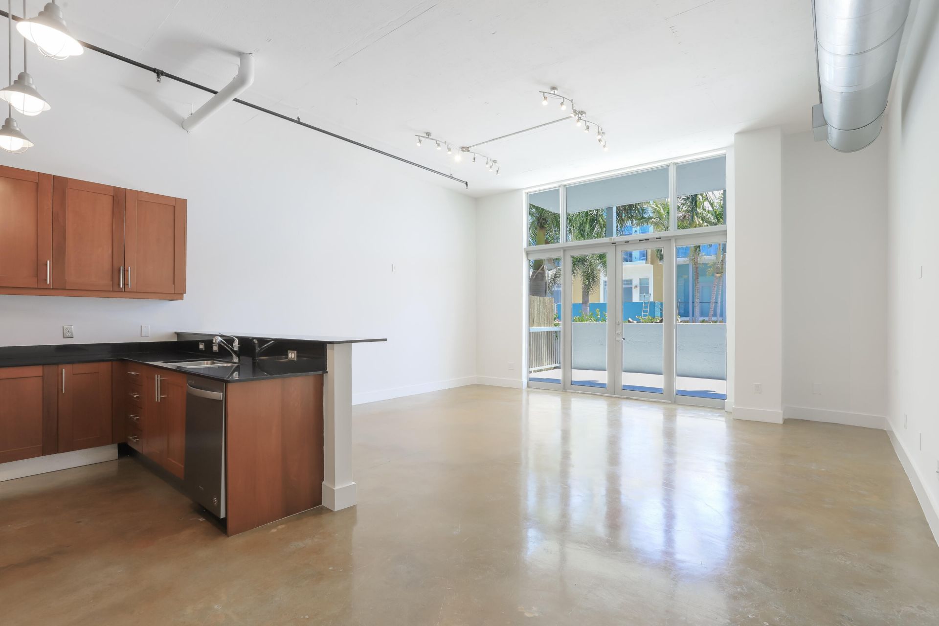 180 NE 4th Avenue, Unit 204, Delray Beach, FL 33483 Photo