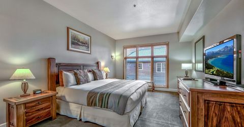 2100 North Village Drive, Truckee, CA 96161 Photo