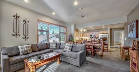 2100 North Village Drive, Truckee, CA 96161 Photo