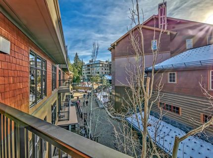 2100 North Village Drive, Truckee, CA 96161 Photo