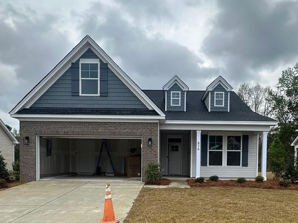 876 Birch Garden Dr., Longs, SC 29568
