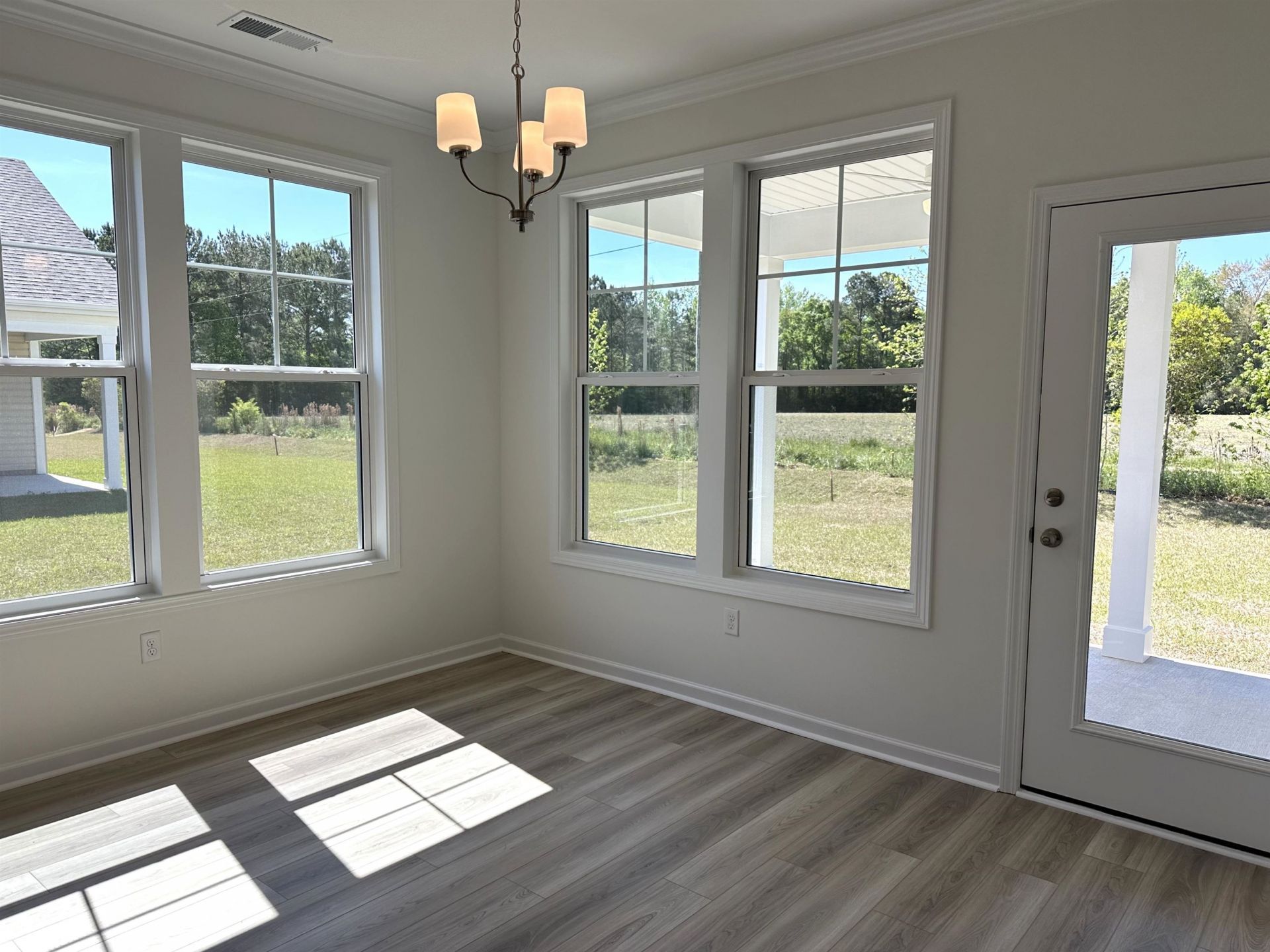 876 Birch Garden Dr. Photo 7