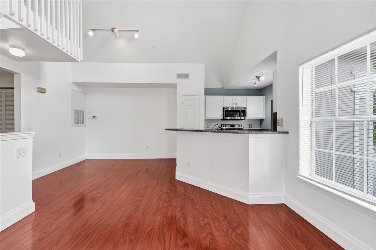 9013 Lee Vista Boulevard, Unit 1910, Orlando, FL 32829 Photo