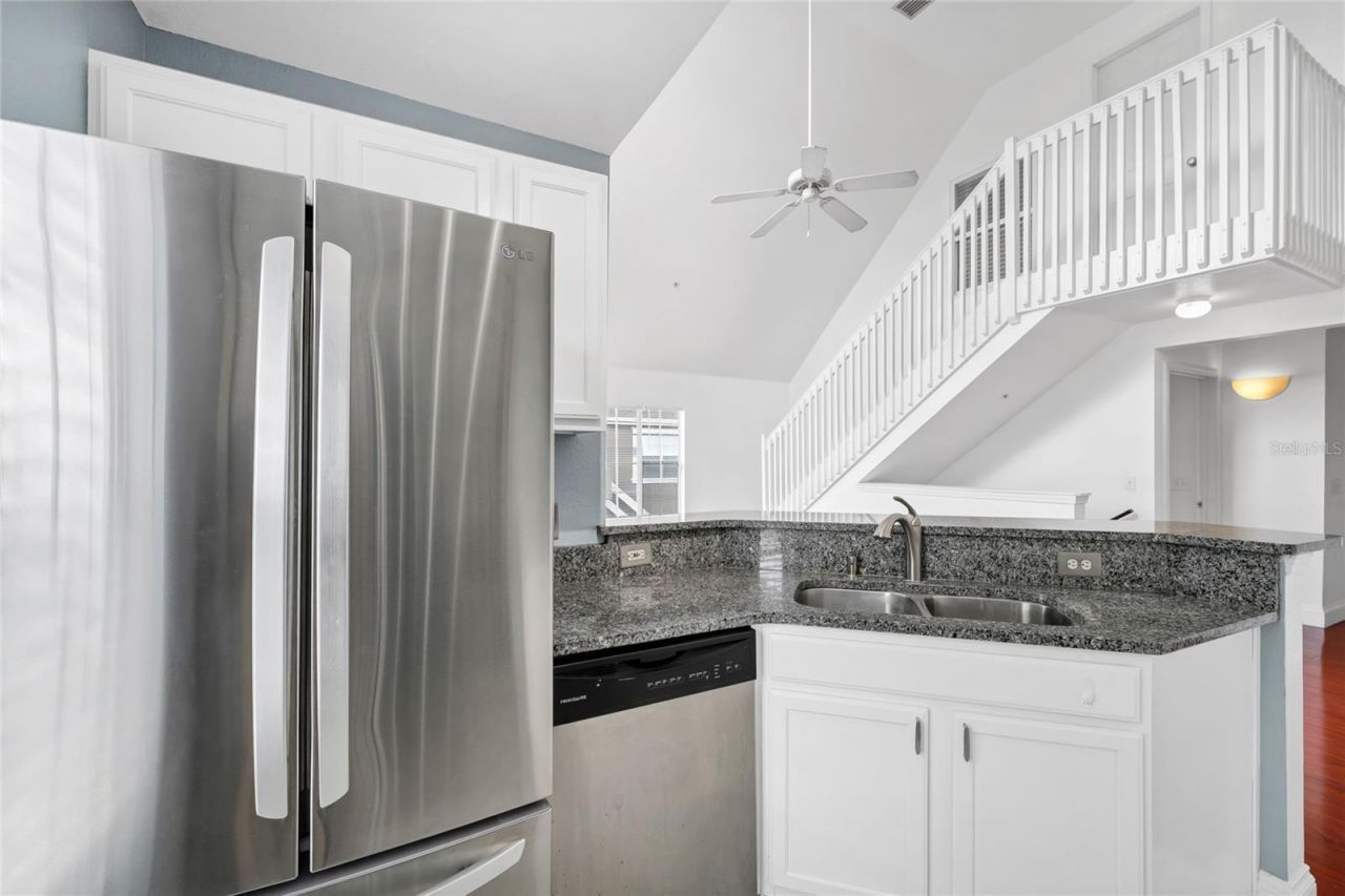 9013 Lee Vista Boulevard, Unit 1910, Orlando, FL 32829 Photo