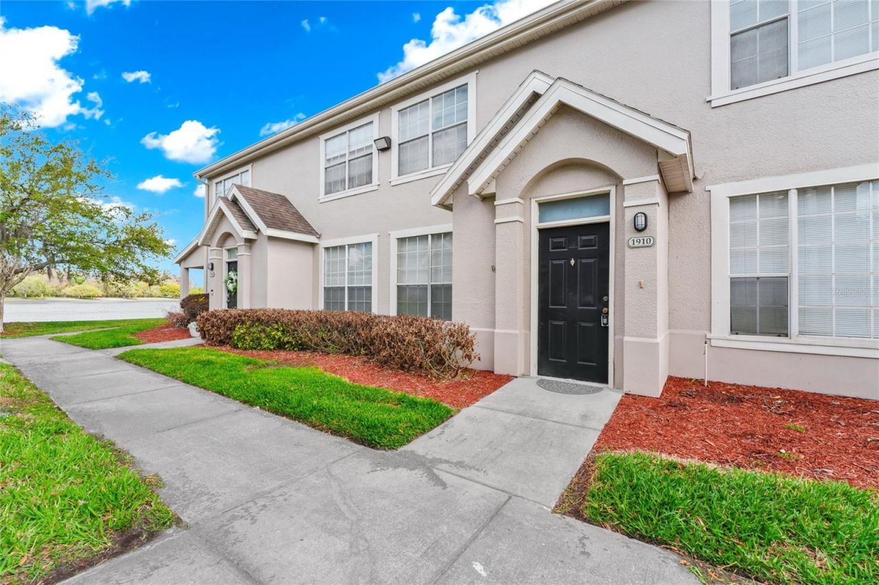 9013 Lee Vista Boulevard, Unit 1910, Orlando, FL 32829 Photo