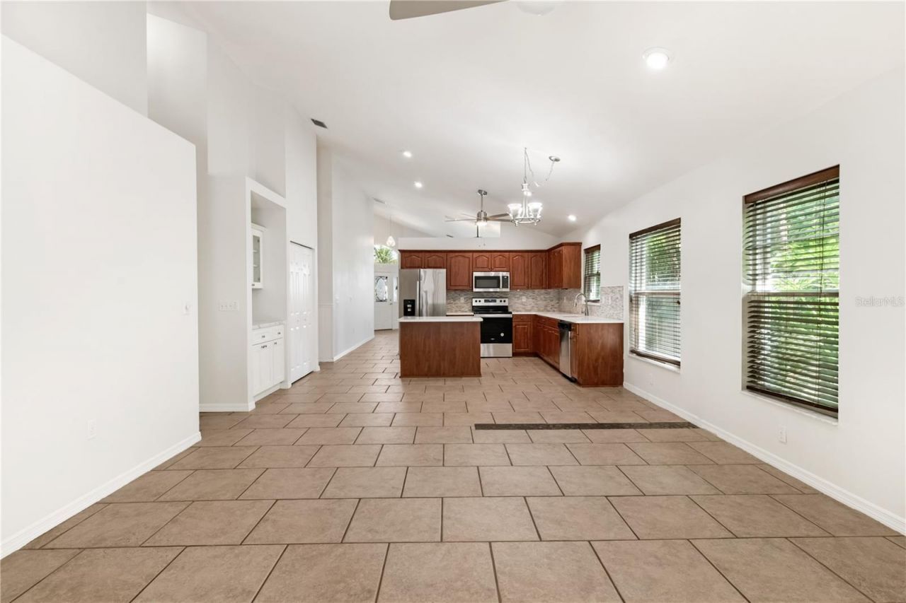 6801 Superior Street Circle, Sarasota, FL 34243 Photo