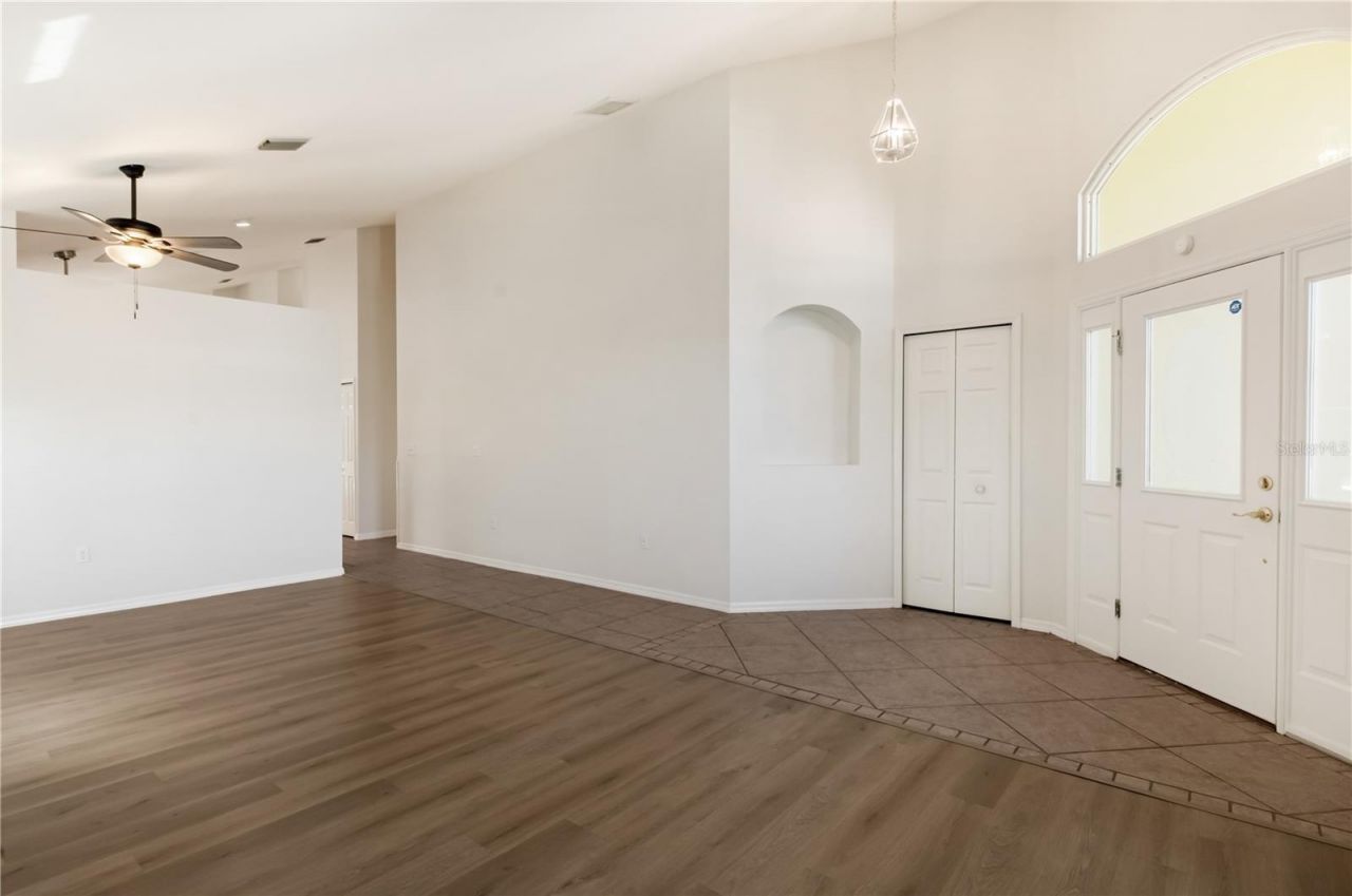 6801 Superior Street Circle, Sarasota, FL 34243 Photo