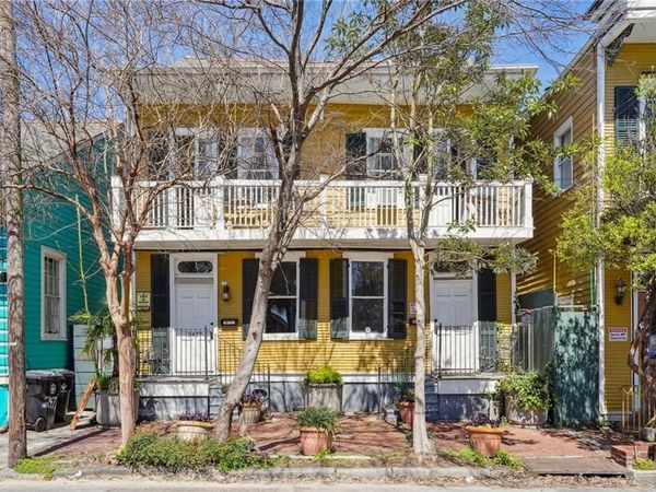 2477 ROYAL Street, New Orleans, LA 70117