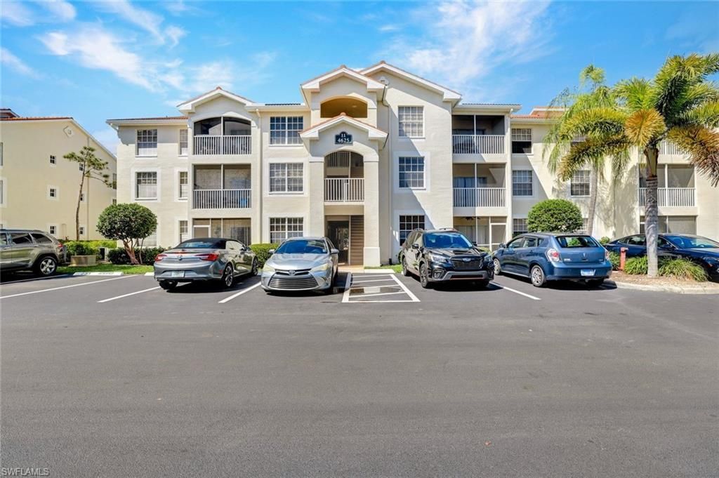 4625 Saint Croix Ln , Unit 1118, Naples, FL 34109 Photo