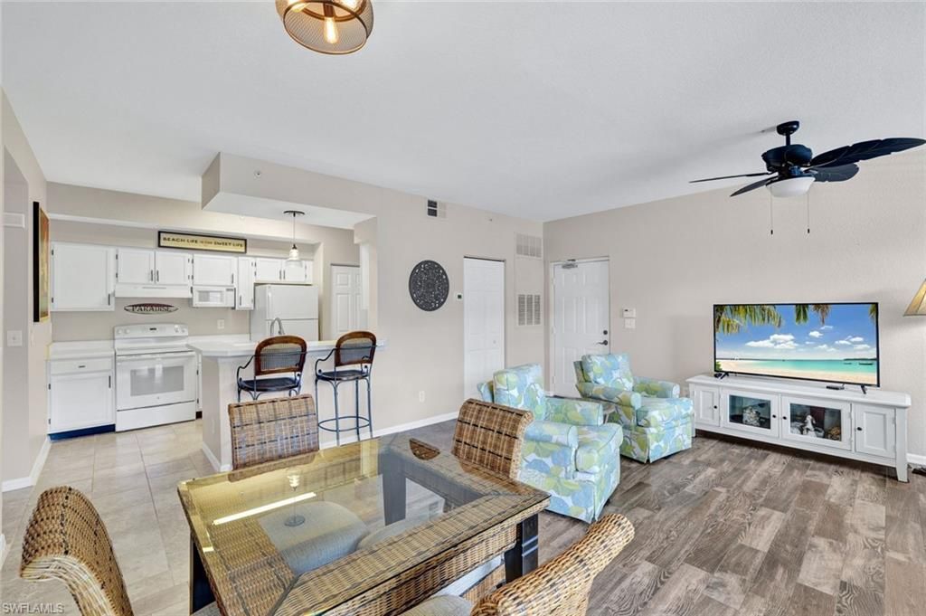 4625 Saint Croix Ln , Unit 1118, Naples, FL 34109 Photo