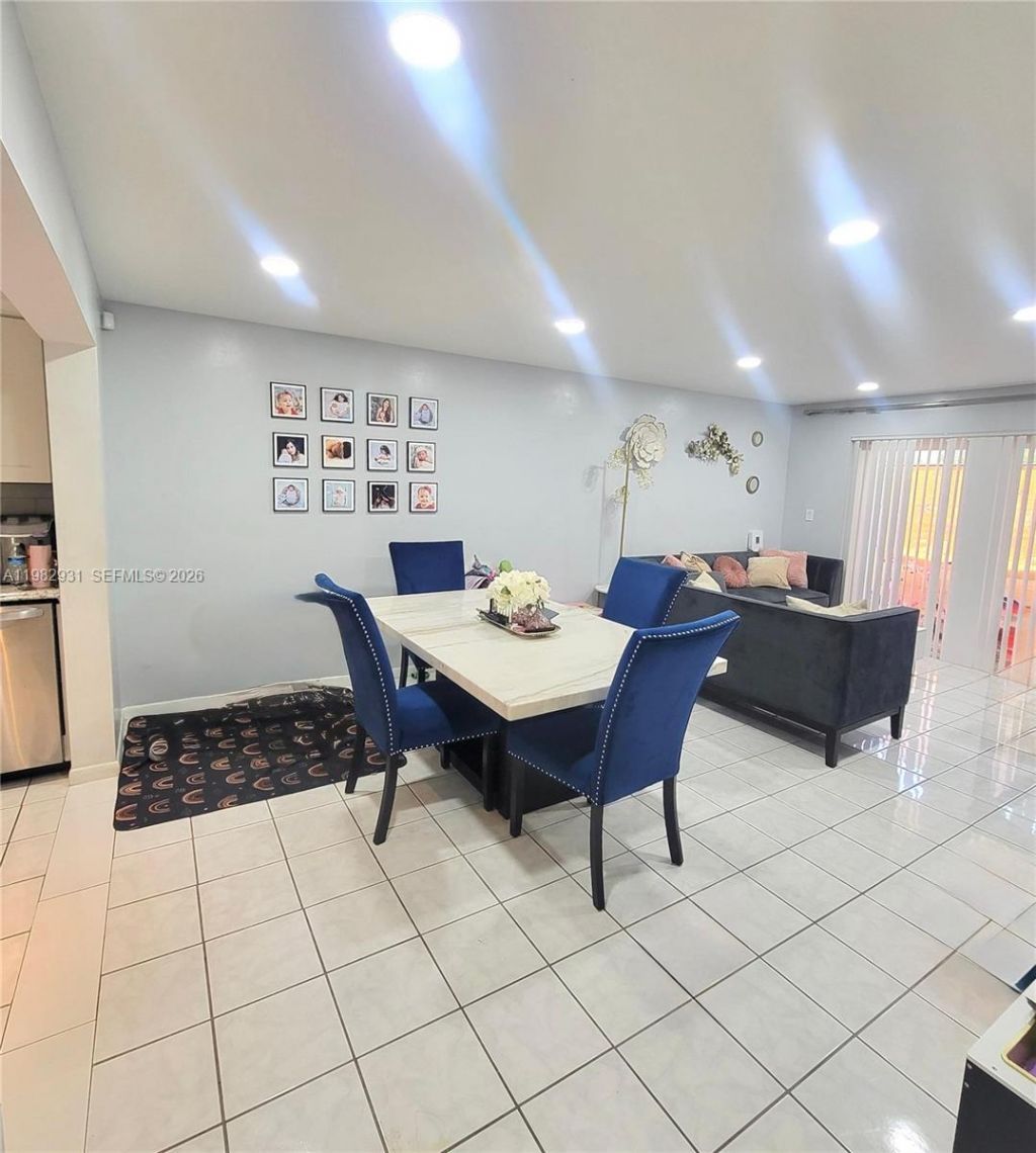 4270 NW 89th Ave, Unit 104, Coral Springs, FL 33065 Photo