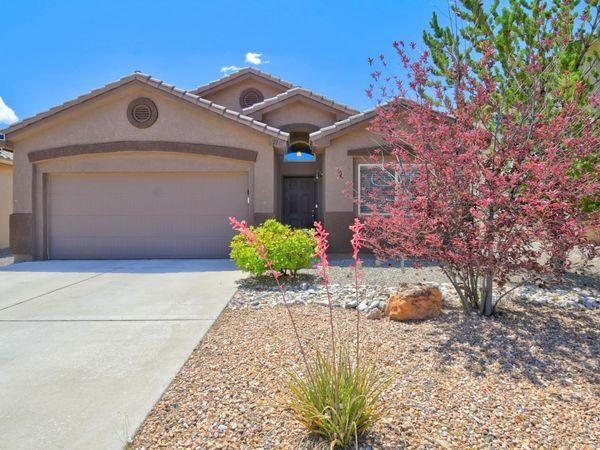 7217 Skagway Drive NE, Rio Rancho, NM 87144