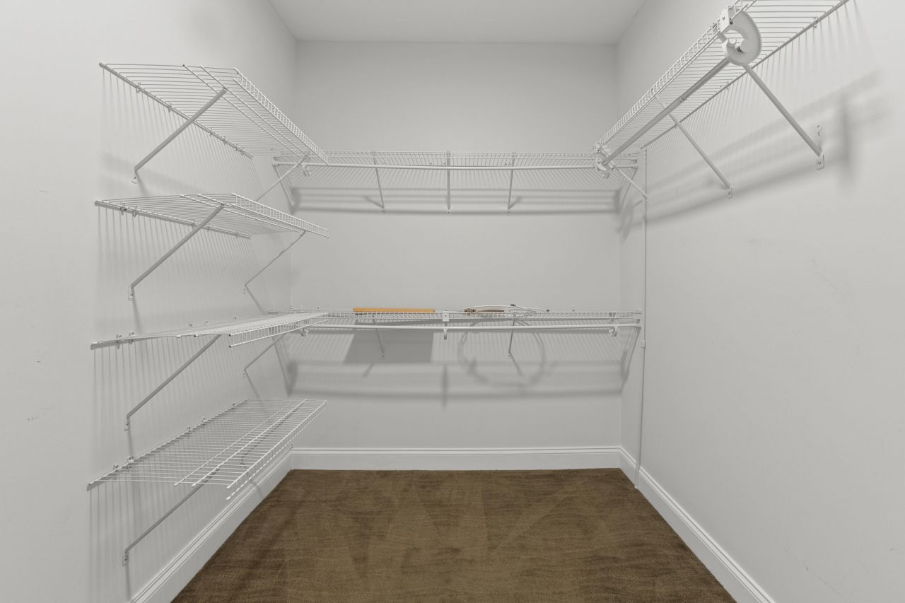 2456 Deer Ridge Lane Photo 18