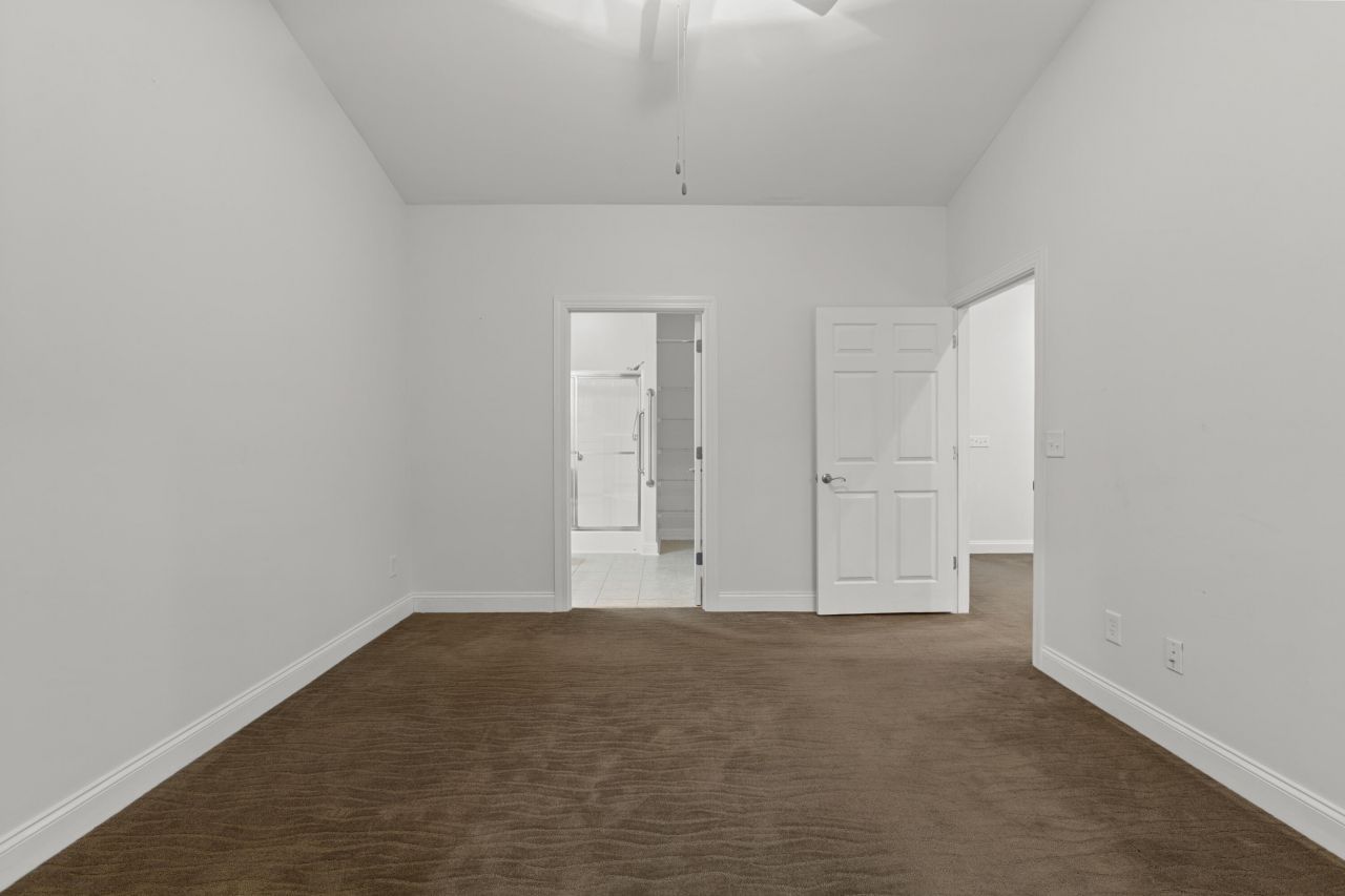 2456 Deer Ridge Lane Photo 19