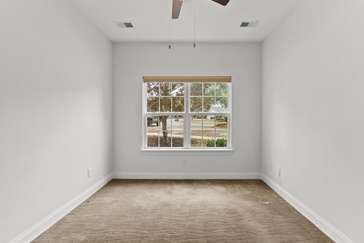 2456 Deer Ridge Lane Photo 9