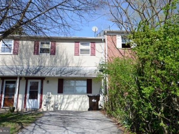 1336 FOX RUN , READING, PA 19606