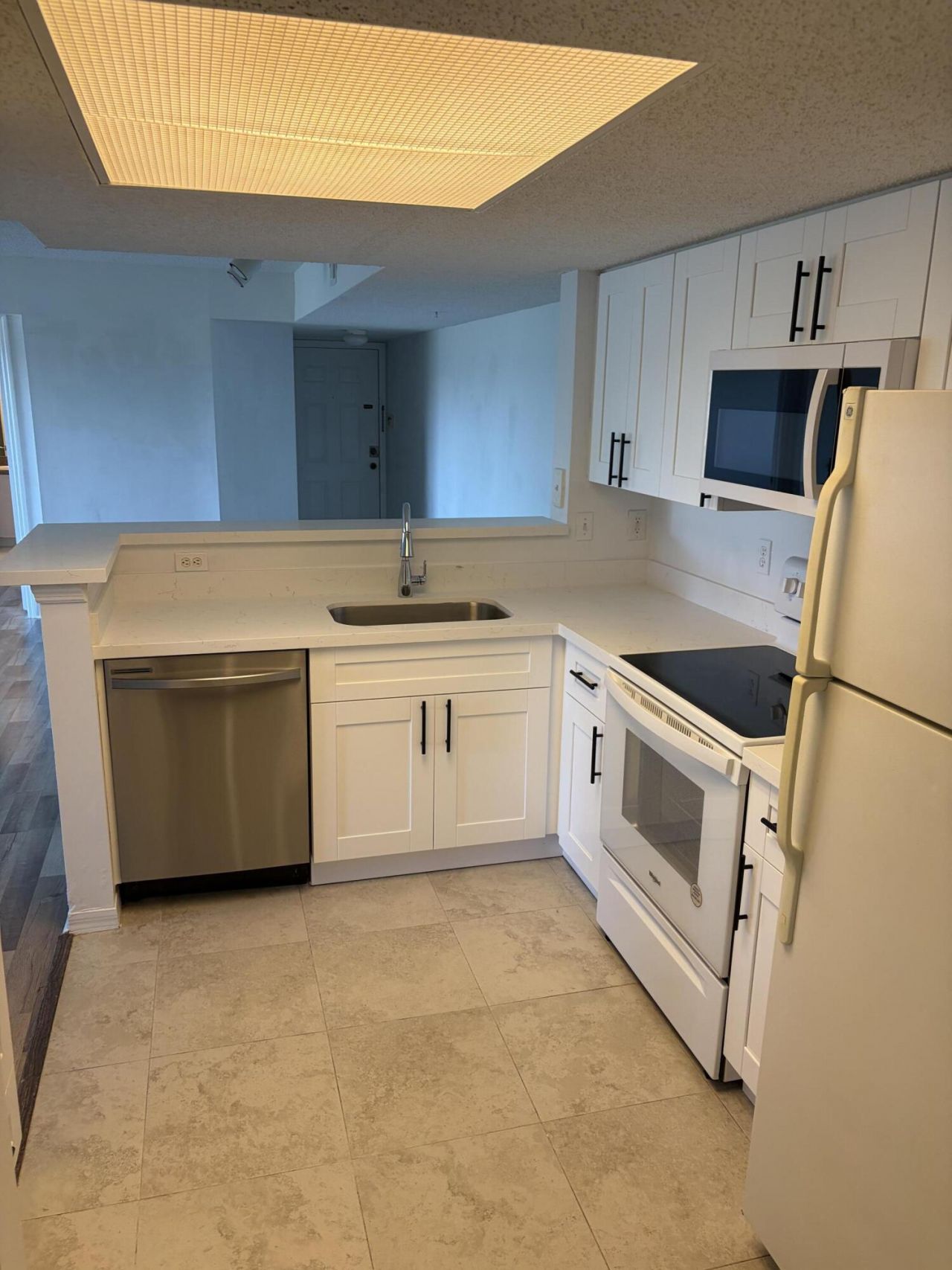 8955 Okeechobee Boulevard, Unit 206, West Palm Beach, FL 33411 Photo