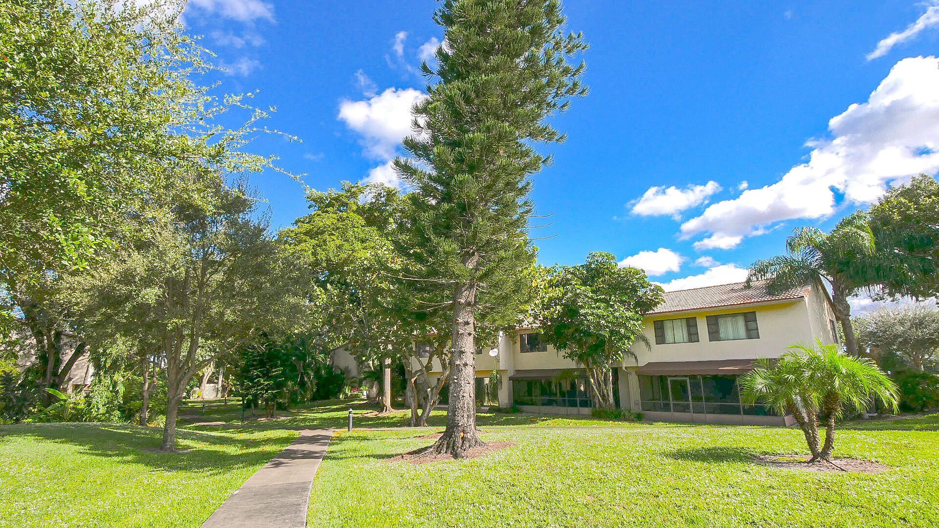 5523 Constant Spring Terrace, Unit 222, Lauderhill, FL 33319 Photo