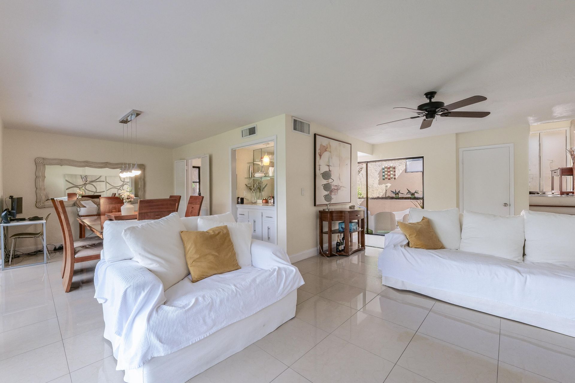 5523 Constant Spring Terrace, Unit 222, Lauderhill, FL 33319 Photo