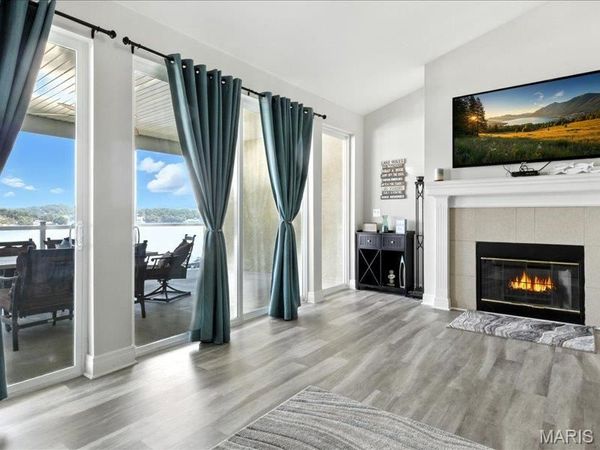 230 Plaza Gardens Court , Unit 5B, Camdenton, MO 65020