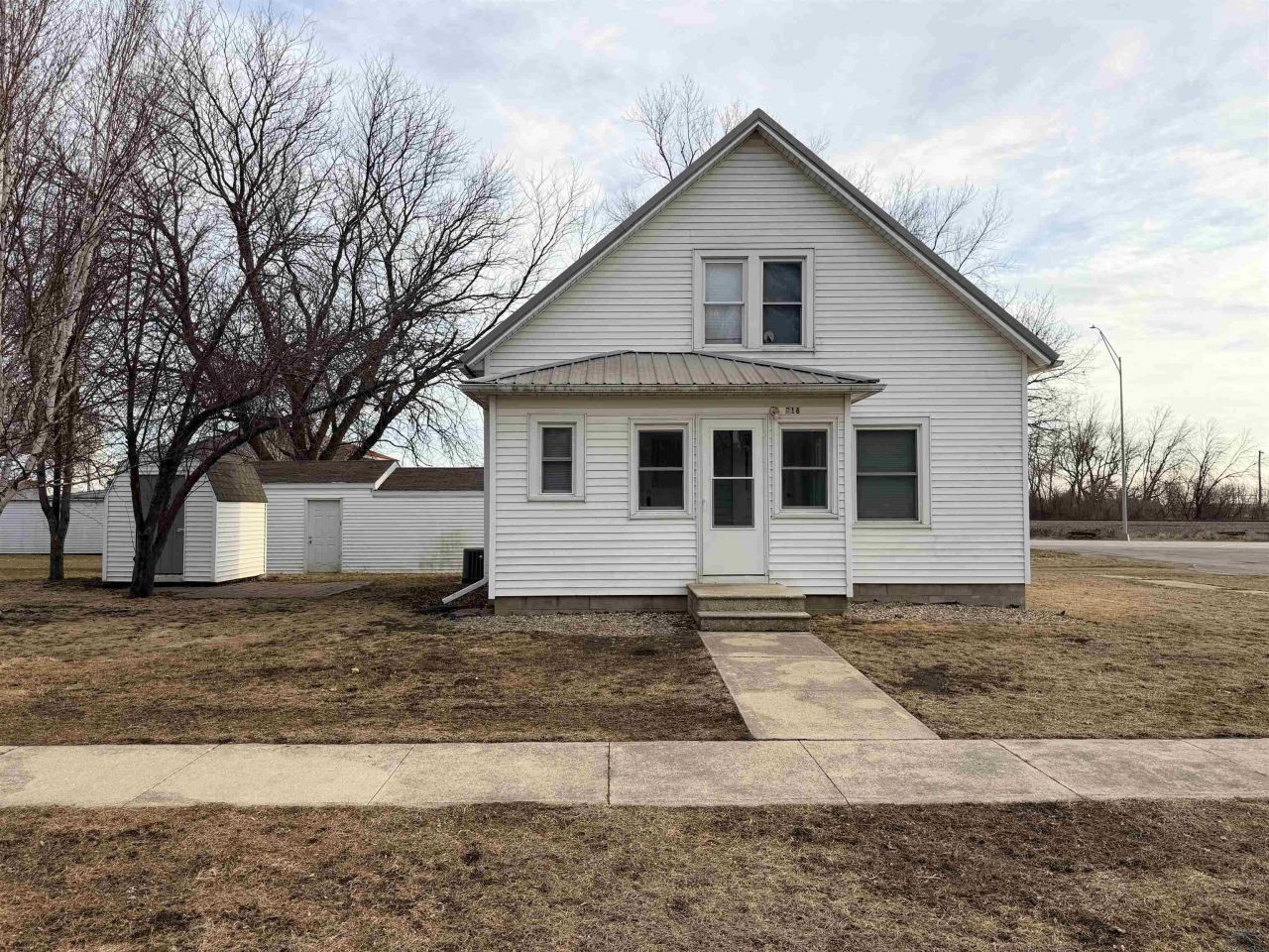 216 W 3rd St, Aurelia, IA 51005 Main Photo