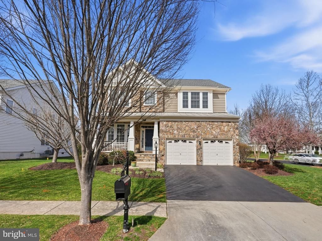 15402 Gossoms Store Court, Haymarket, VA 20169 Main Photo