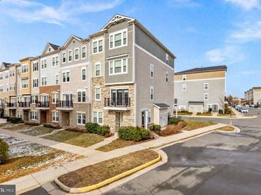 41977 PICKWICK MILL TERRACE, ALDIE, VA 20105