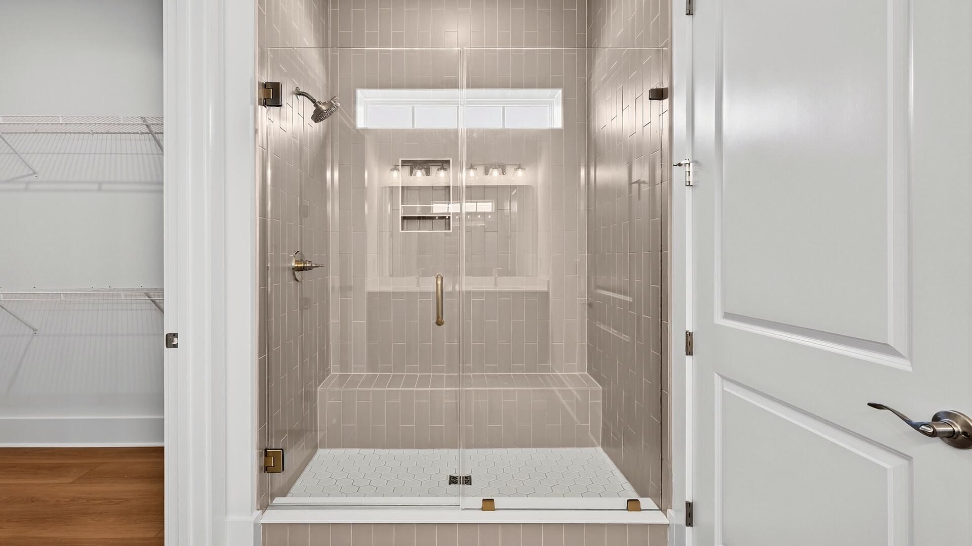 406 Evening Glow Lane Photo 15