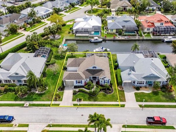 4720 CLIPPER DRIVE, BRADENTON, FL 34208