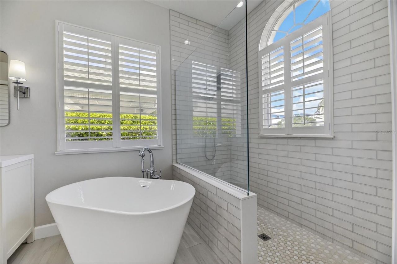 4720 Clipper Drive, Bradenton, FL 34208 Photo