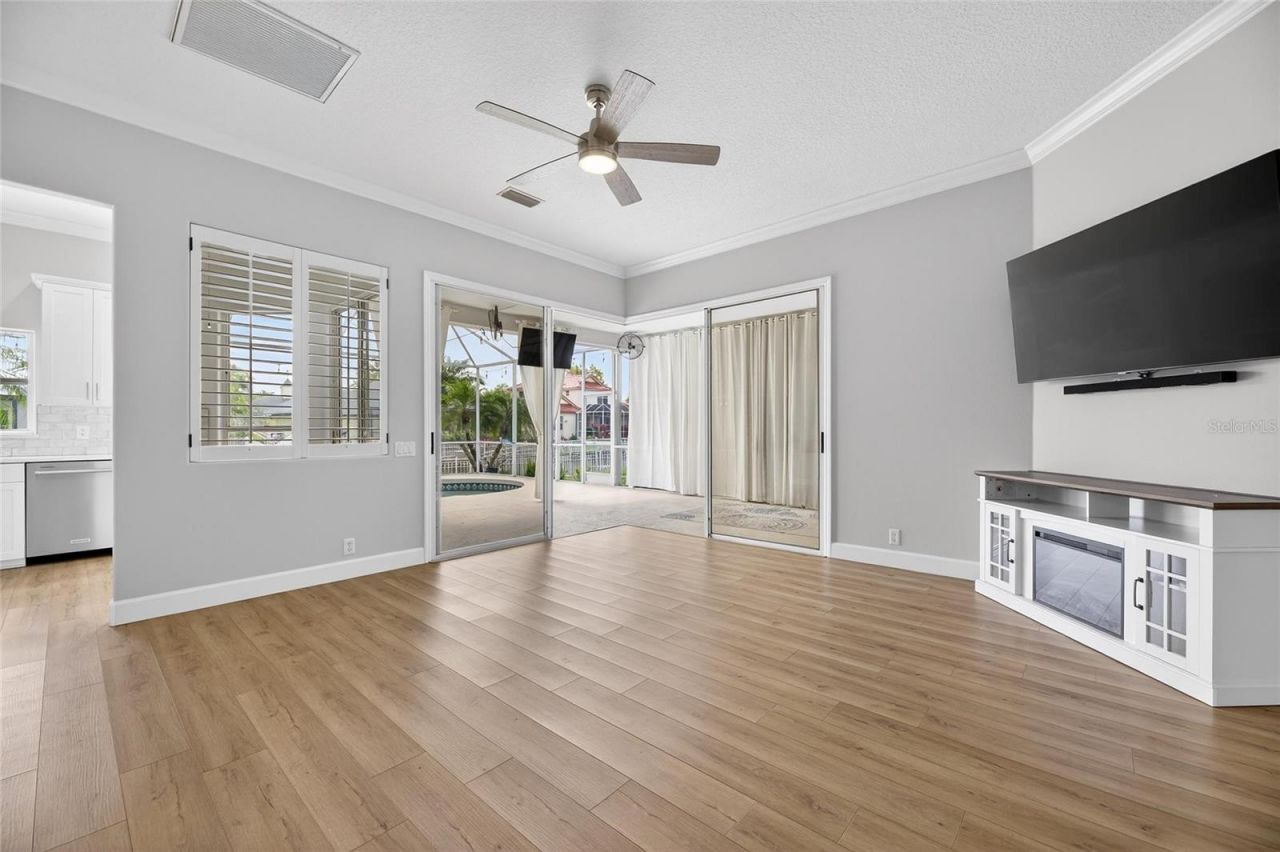 4720 Clipper Drive, Bradenton, FL 34208 Photo