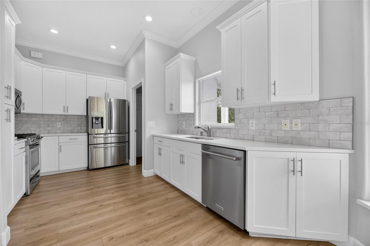 4720 Clipper Drive, Bradenton, FL 34208 Photo