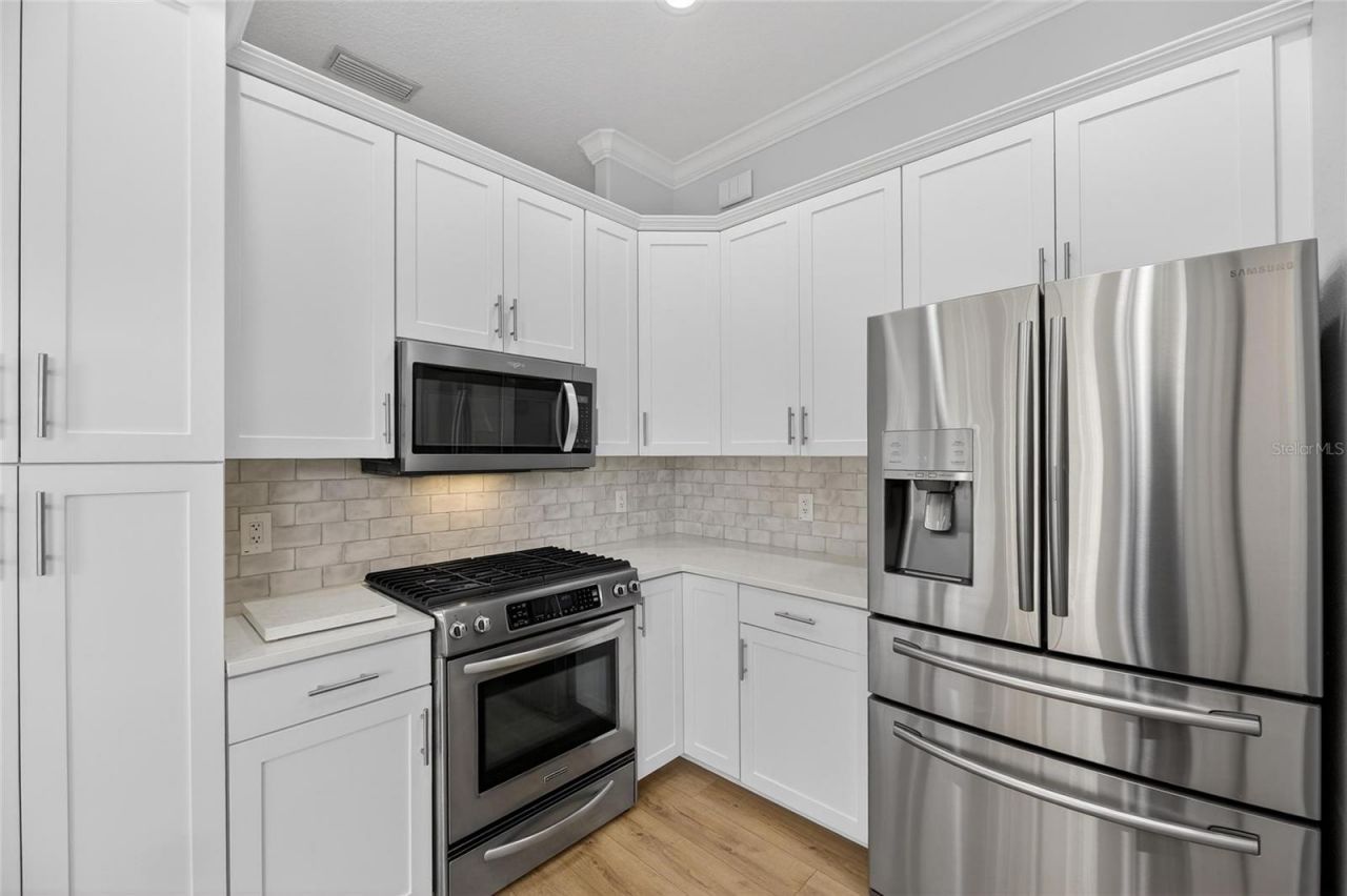 4720 Clipper Drive, Bradenton, FL 34208 Photo