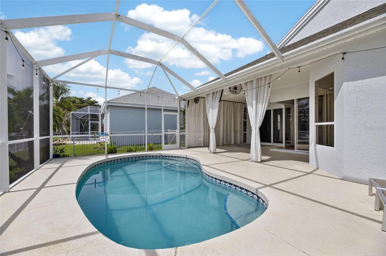 4720 Clipper Drive, Bradenton, FL 34208 Photo