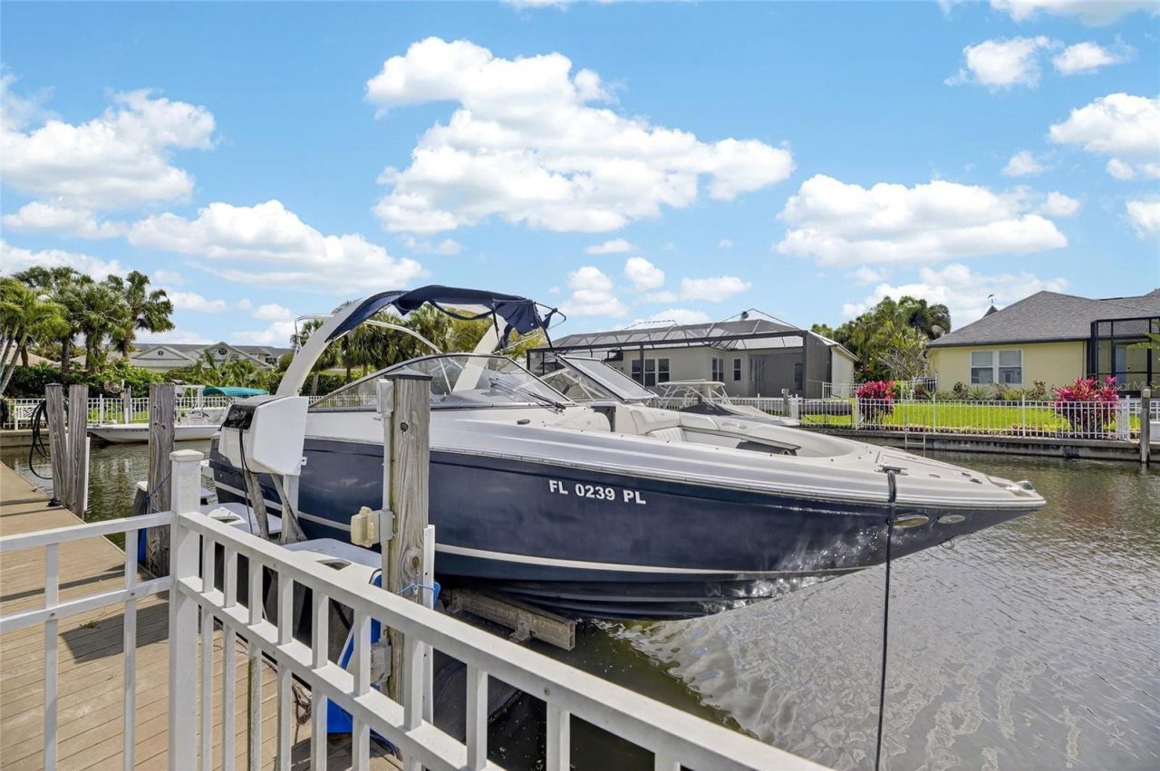 4720 Clipper Drive, Bradenton, FL 34208 Photo