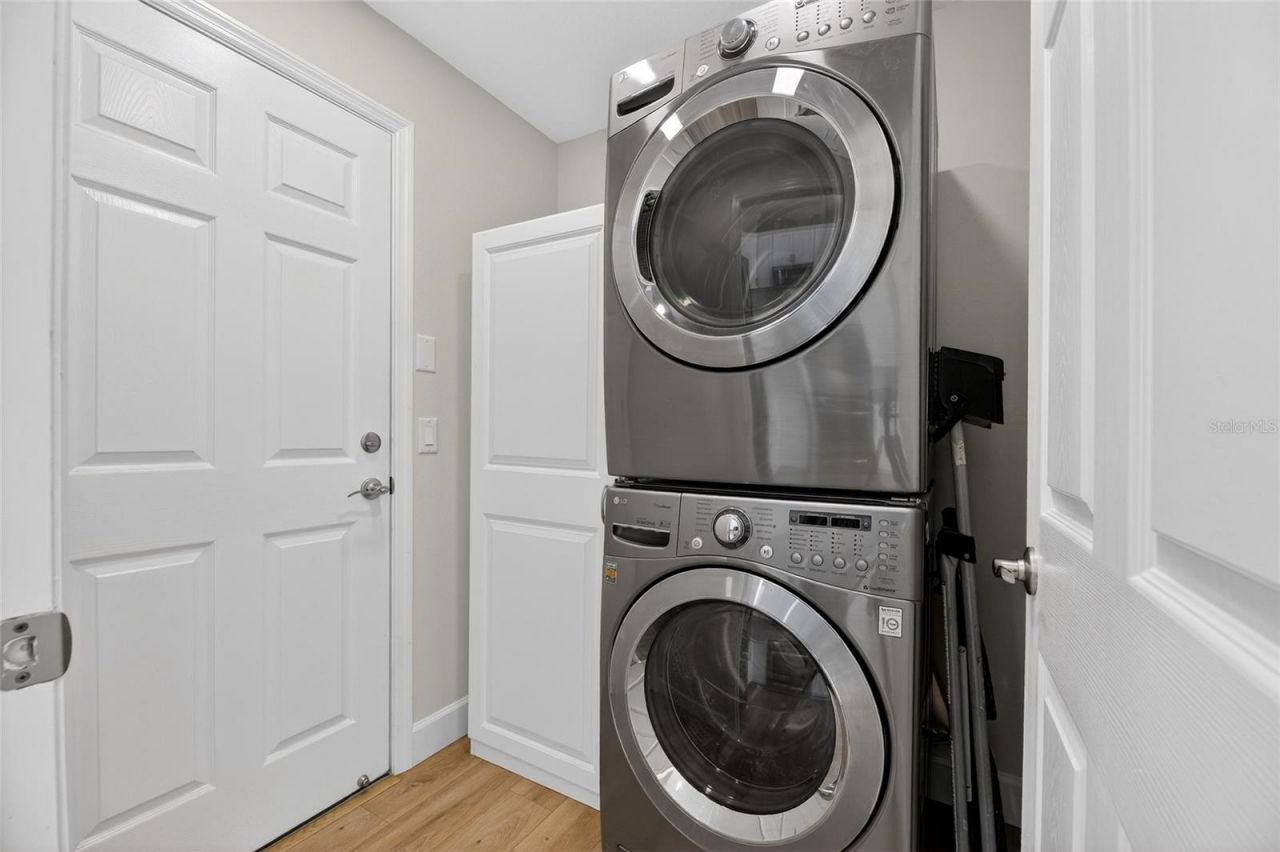 4720 Clipper Drive, Bradenton, FL 34208 Photo