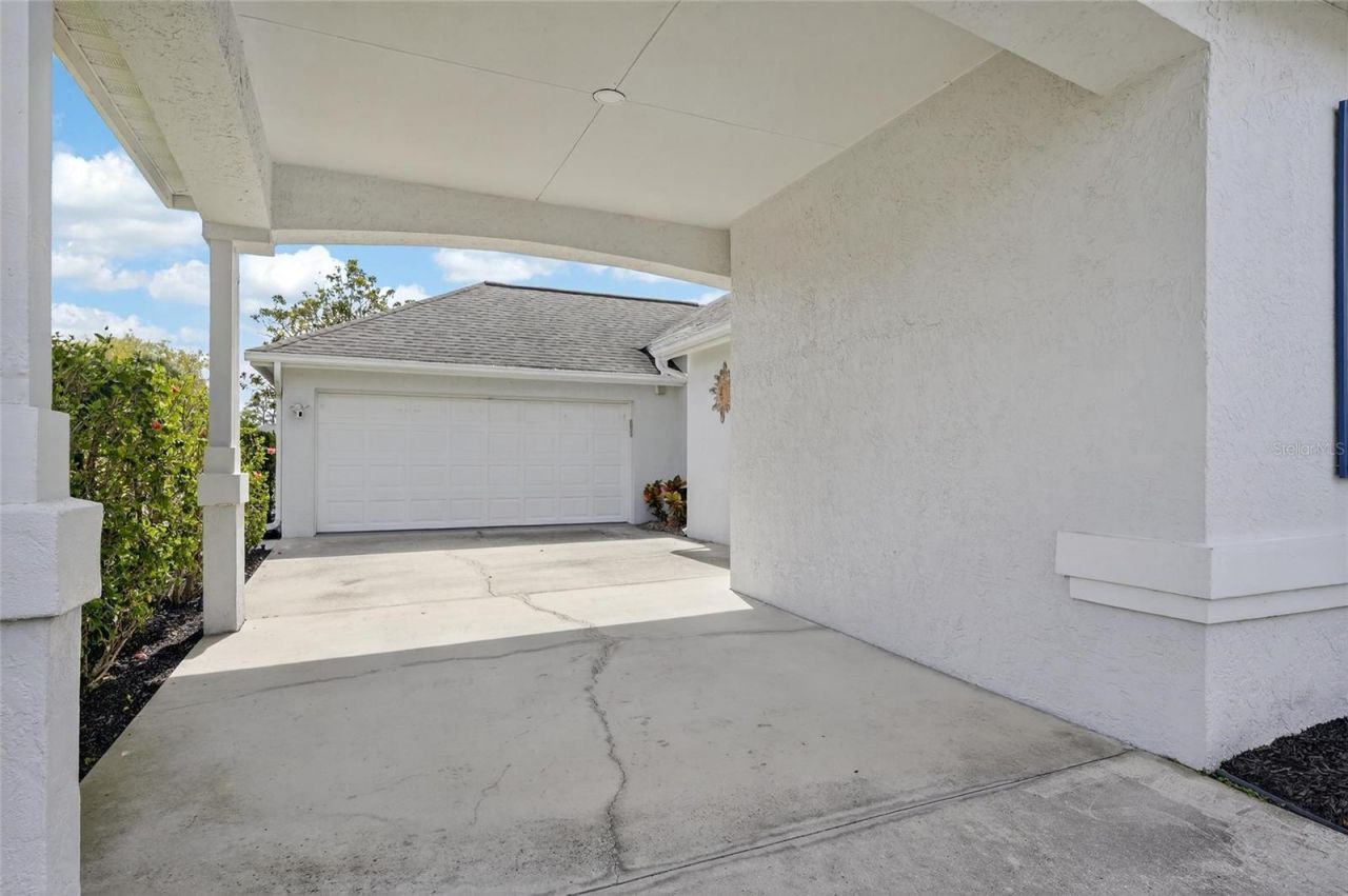 4720 Clipper Drive, Bradenton, FL 34208 Photo