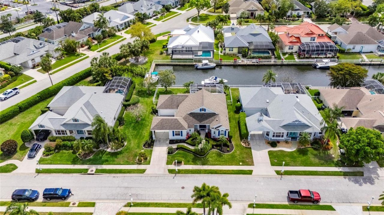 4720 Clipper Drive, Bradenton, FL 34208 Photo