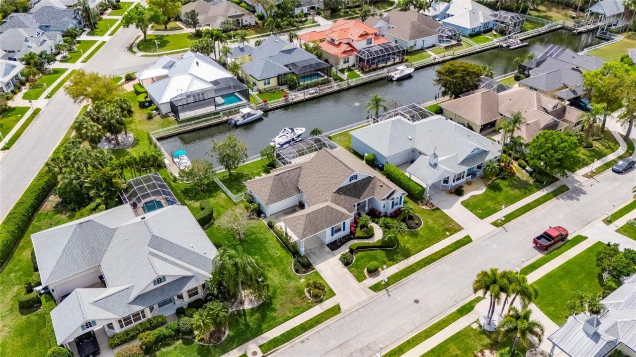 4720 Clipper Drive, Bradenton, FL 34208 Photo