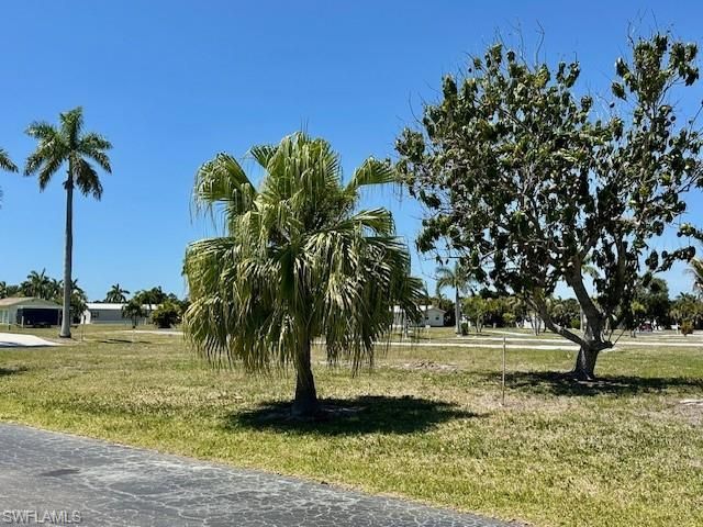 27 Cottonwood Dr, Fort Myers, FL 33908 Photo