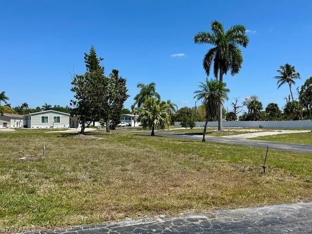 27 Cottonwood Dr, Fort Myers, FL 33908 Photo