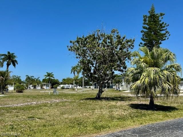 27 Cottonwood Dr, Fort Myers, FL 33908 Photo