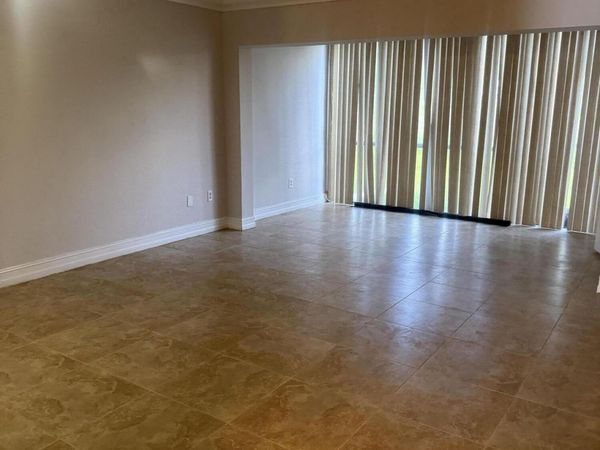 4112 Inverrary Drive, Unit 13f, Lauderhill, FL 33319