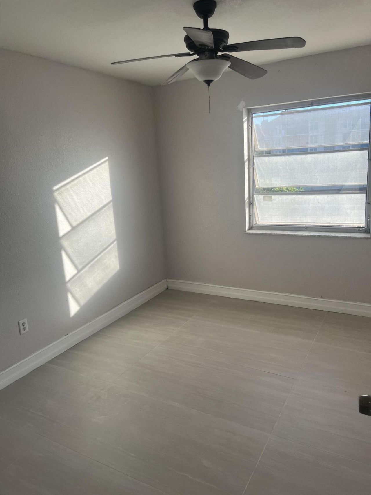 4112 Inverrary Drive, Unit 13f, Lauderhill, FL 33319 Photo