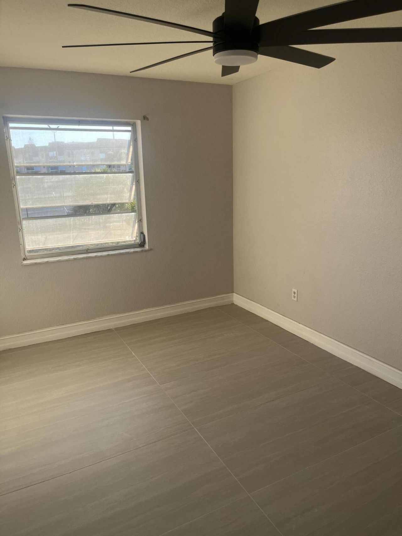 4112 Inverrary Drive, Unit 13f, Lauderhill, FL 33319 Photo