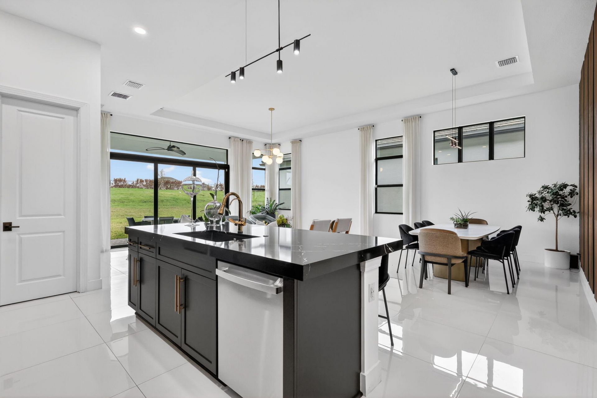 10195 SW Latium Way, Port Saint Lucie, FL 34987 Photo