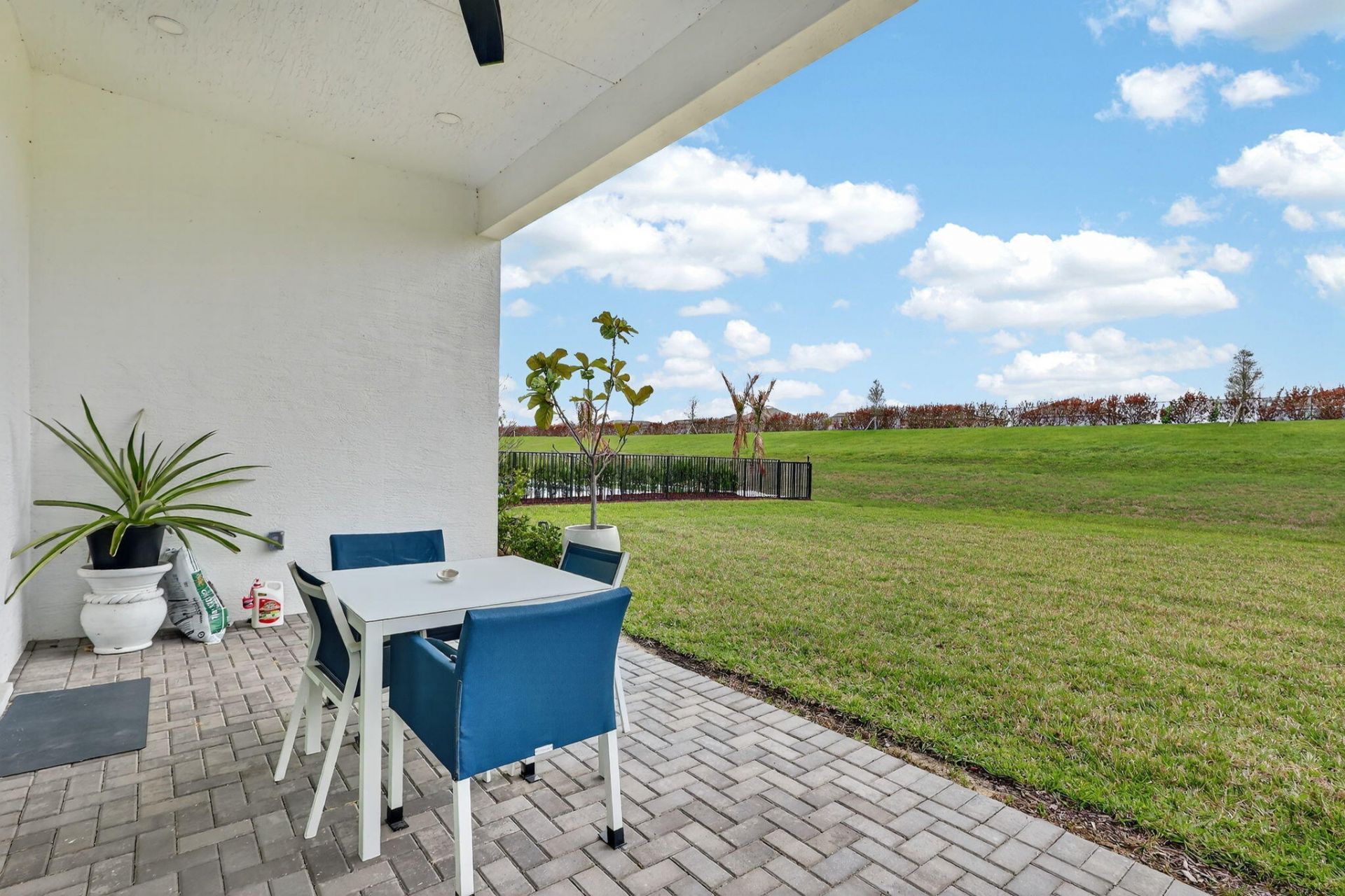 10195 SW Latium Way, Port Saint Lucie, FL 34987 Photo