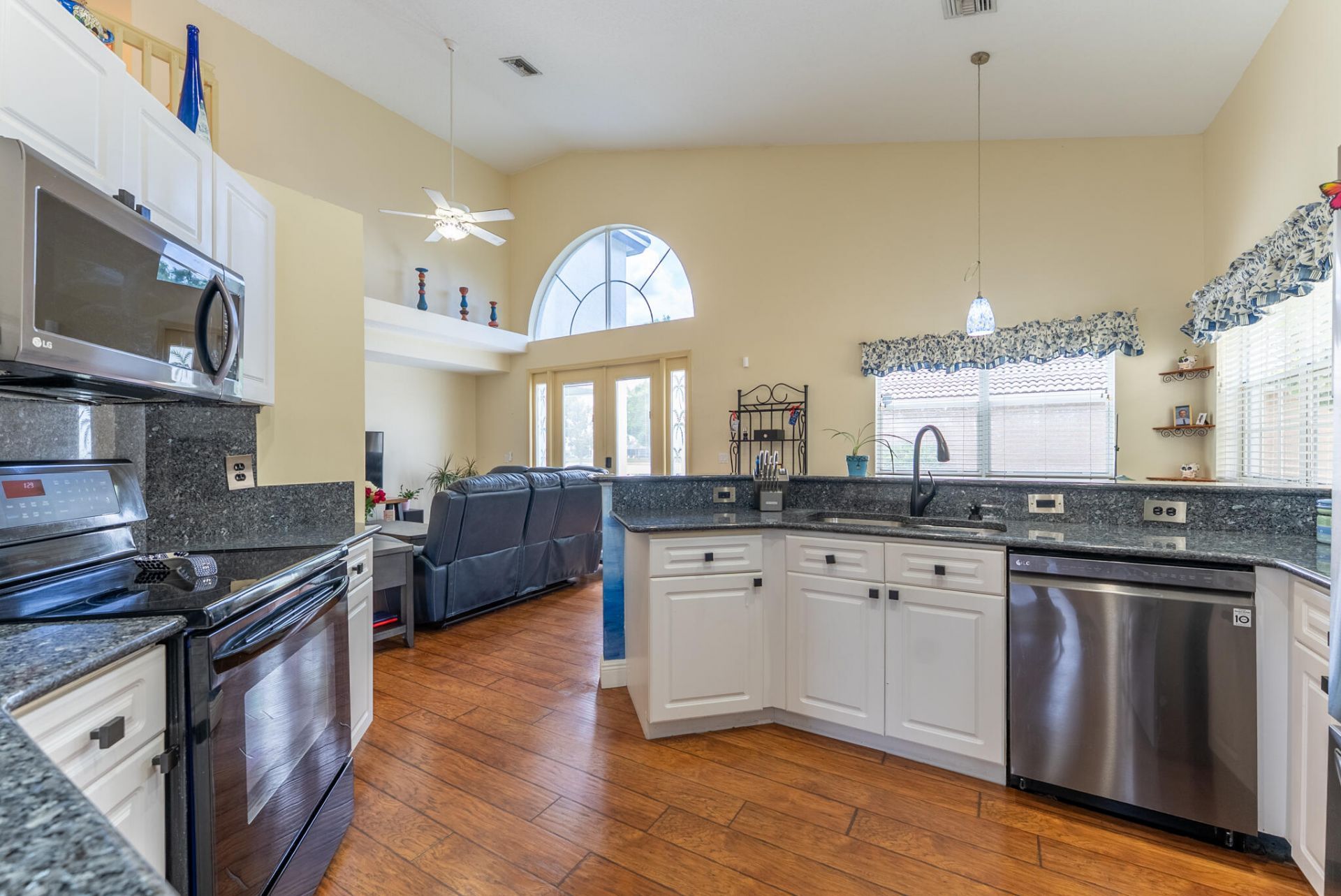 7040 Peninsula Lake Court, Lake Worth, FL 33467 Photo