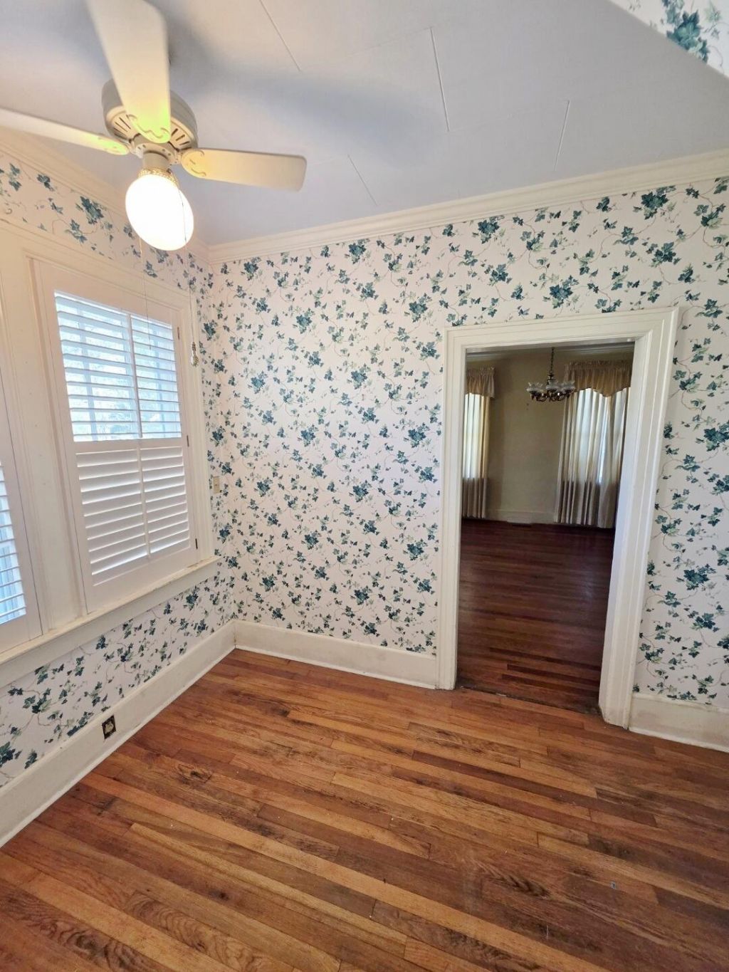 1107 Gilmore Avenue Photo 12