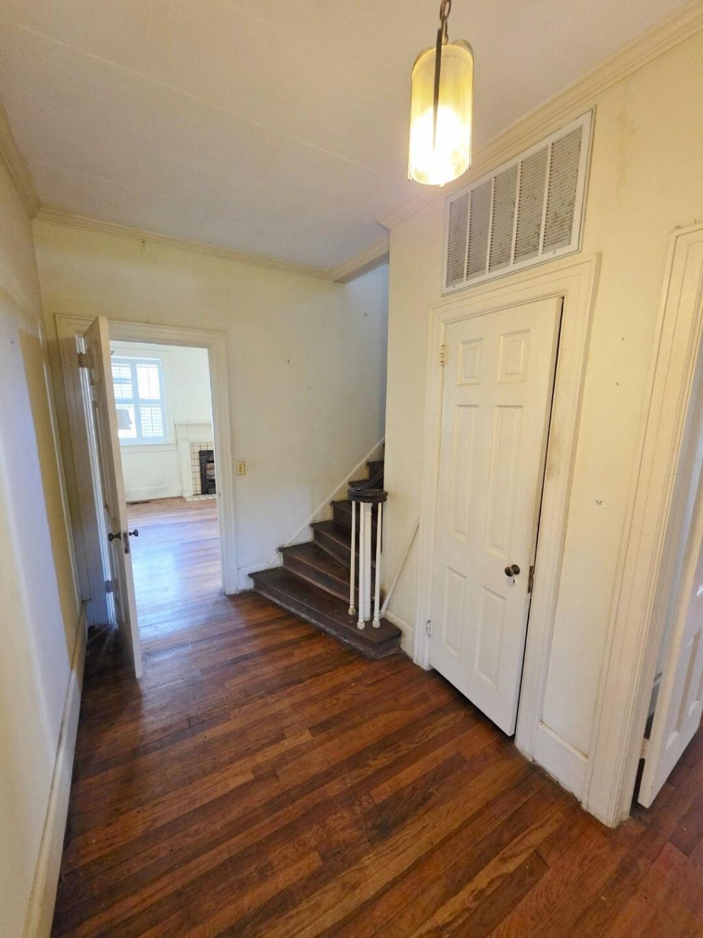 1107 Gilmore Avenue Photo 21